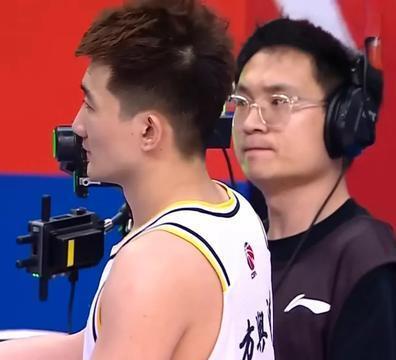 爱游戏-包含赛后欧篮联焦点战；广厦男篮更衣室发声；媒体盛赞；年轻球员得到机会的词条